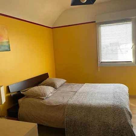 Chez Spirou 20 Mn 20mn Paris * 诺伊斯·勒·格兰德